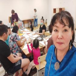 ДТК-центр чтения  провели в "Республиканском реабилитационном центре для детей и подростков с ОВЗ" познавательный час "Как встречают Новый год люди разных  стран»